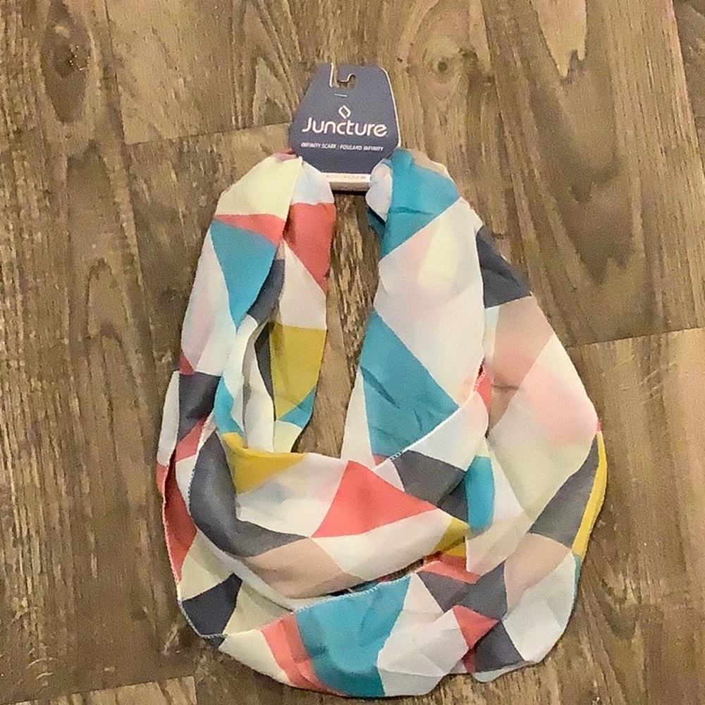 Infinity scarf